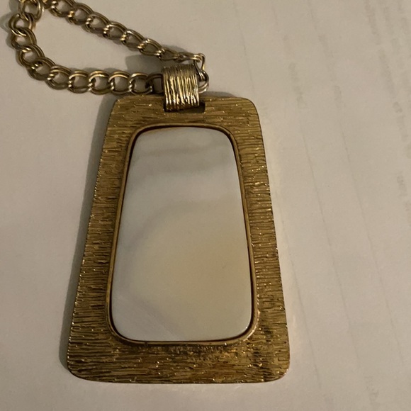 Kate Spade stone necklace - Picture 2 of 3